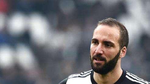 Juventus, esami per Gonzalo Higuain: escluse per lui lesioni alla coscia