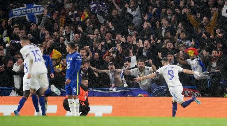 UCL - Infinito Benzema: ne fa tre al Chelsea. Bayern ko in casa del Villarreal