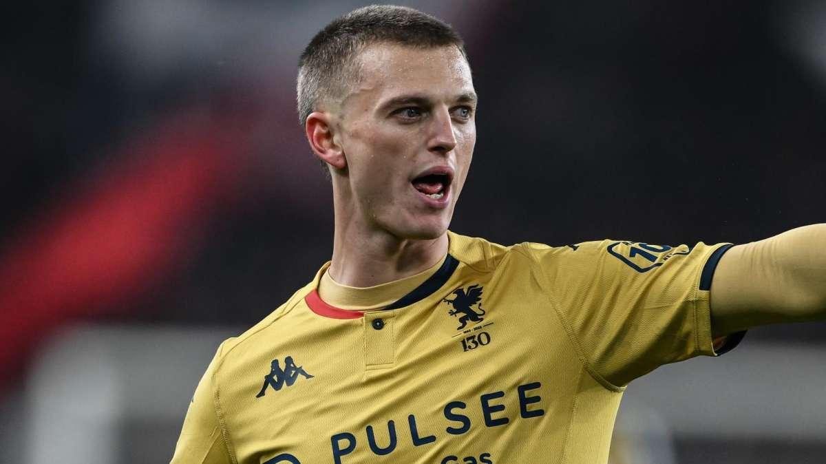 CdS - Gudmundsson obiettivo per l'attacco: l'Inter deve prima sistemare due esuberi
