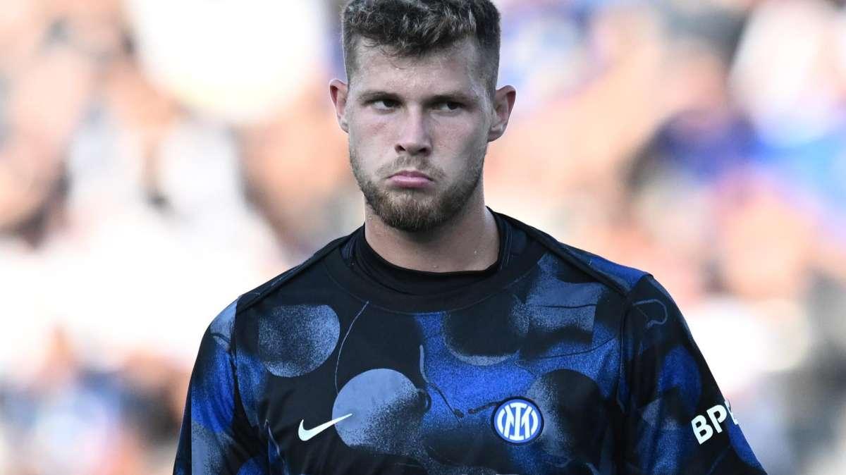 CdS - Martinez 'vede' il debutto: Inzaghi valuta un turno di riposo per Sommer