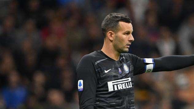L'Inter vince il derby, capitan Handa indica la via: "That’s the way!"