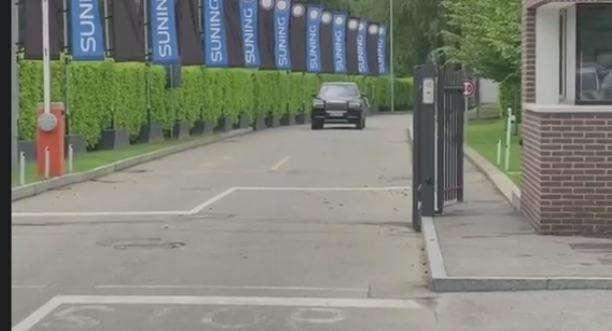 Inter, clima goliardico ad Appiano Gentile. Brozovic a Sensi: "Corri!"