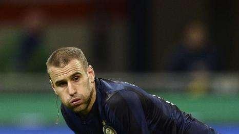 Inter, pericolo giallo: 6 diffidati a rischio per il Napoli