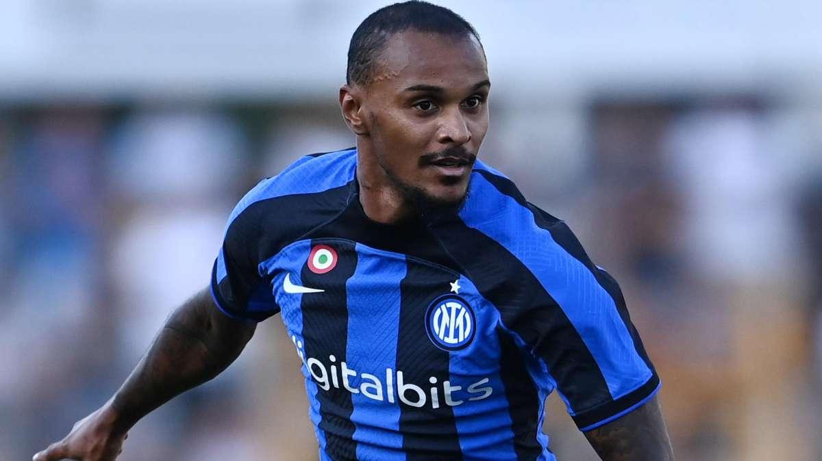 Torino, Valentino Lazaro agli ordini di Juric a partire da martedì: ha già salutato Handanovic e compagni