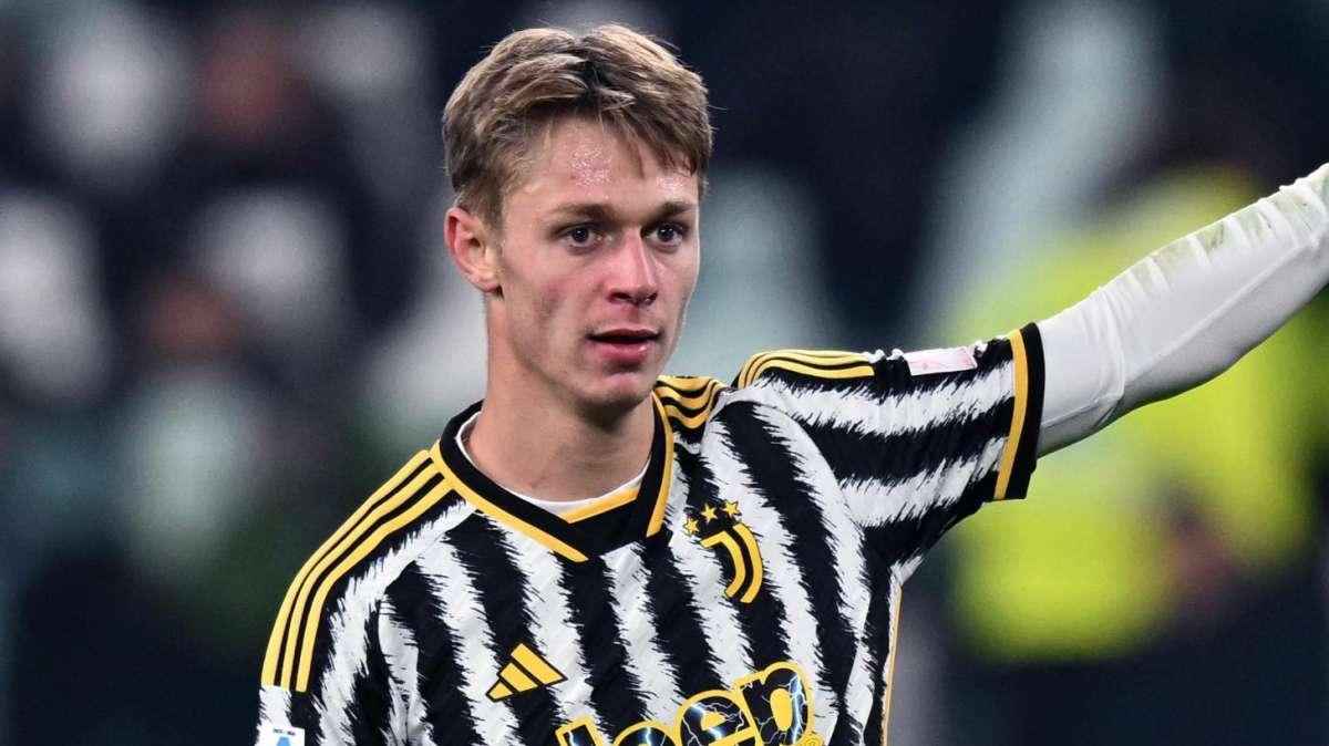 UFFICIALE - Nicolussi Caviglia lascia la Juve e va al Venezia: la formula dell'affare 