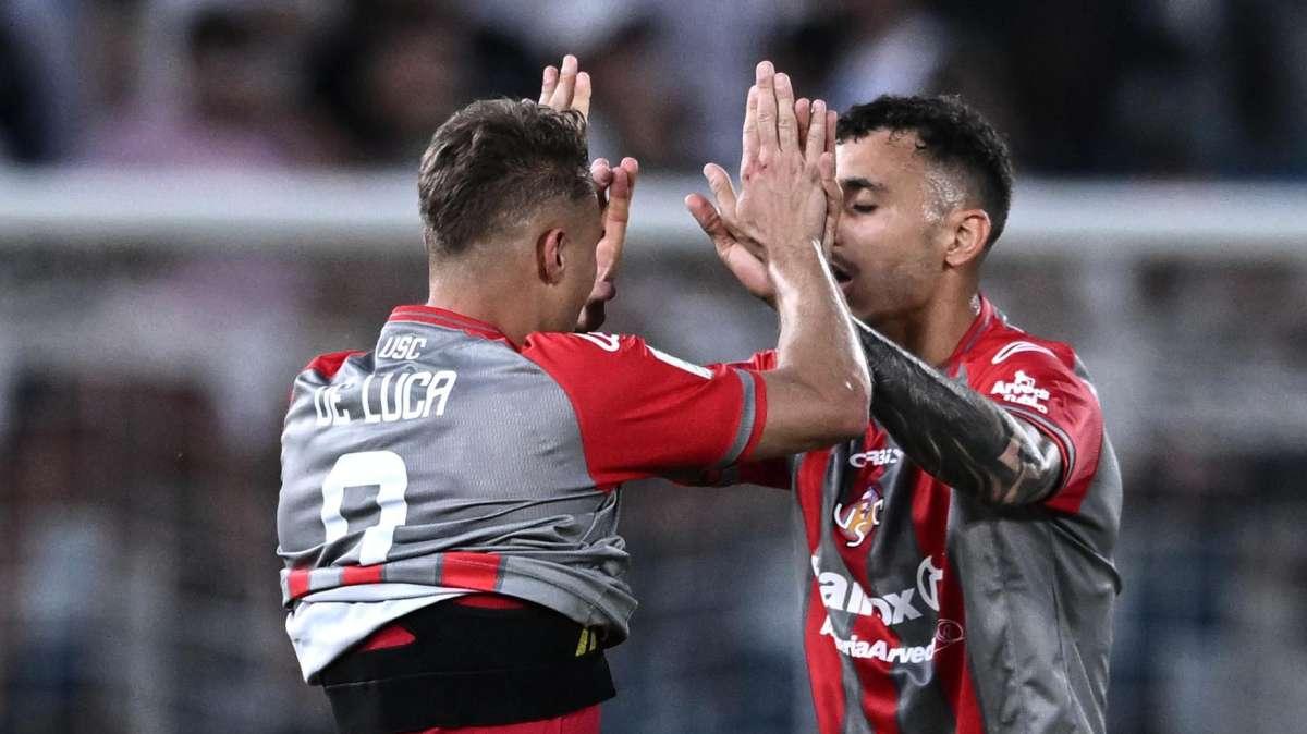 Pio Esposito arriva a 19 nella notte nera dello Spezia: la Cremonese gela il Picco, vince 3-2 e torna in Serie A