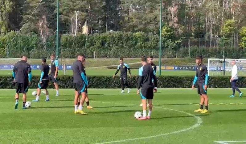 VIDEO - Le ultime da Appiano Gentile: Inzaghi prova la squadra anti-Barça. Lukaku e Correa ancora a parte