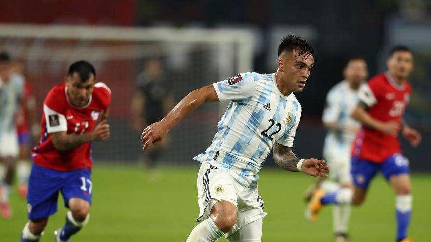 AS - Simeone rinnova con l'Atletico Madrid fino al 2024. E chiede la firma di Lautaro Martinez