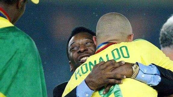 Ronaldo ricorda Pelé: "Era lui il vero Fenomeno, simbolo della bellezza del calcio. Mi raccontò di quando l'Inter l'aveva comprato"