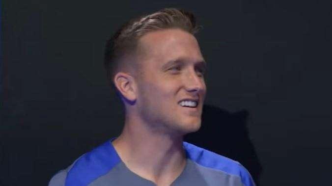 VIDEO - Zielinski e Carlos Augusto, sfida tra giochi e quiz: è la 'Champions Challenge'. Con gaffe del polacco