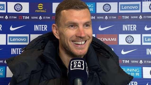 Zenica, bel gesto di Edin Dzeko nei confronti di un piccolo tifoso della Bosnia