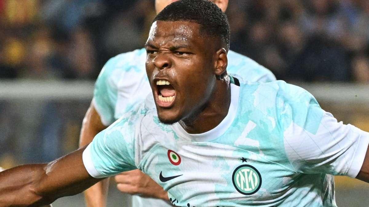 Dumfries suona la carica sui social per Inter-Spezia: "Prepariamo la prima in casa"