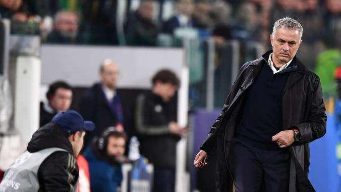 Lione, contattato Mourinho per sostituire Sylvinho: no dello Special One