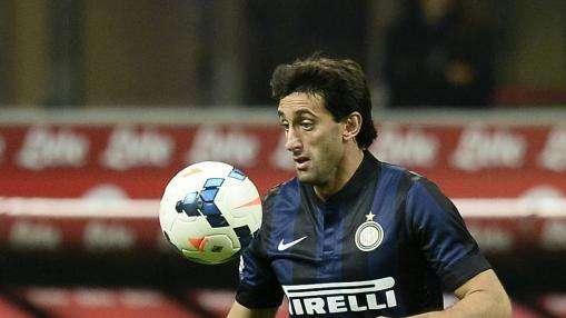 Olé - Milito-Racing, è pronta la fascia di capitano