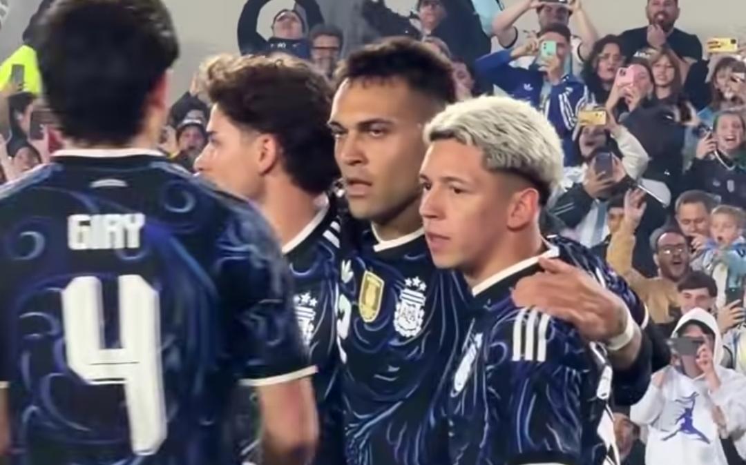 Argentina, Lautaro nella storia: agganciato Aguero come terzo marcatore all time