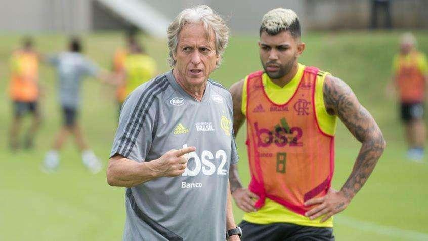Jorge Jesus esalta Gabriel Barbosa: "È uno dei migliori attaccanti al mondo, so cosa dico"