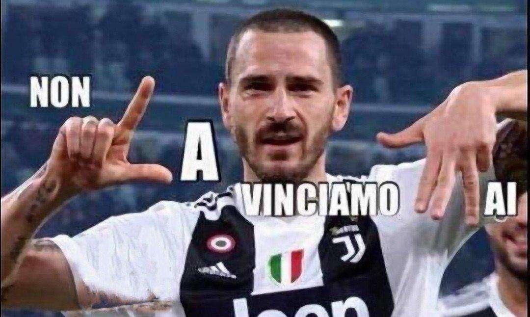 L'Insensibile - Ajax time con qualche divagazione
