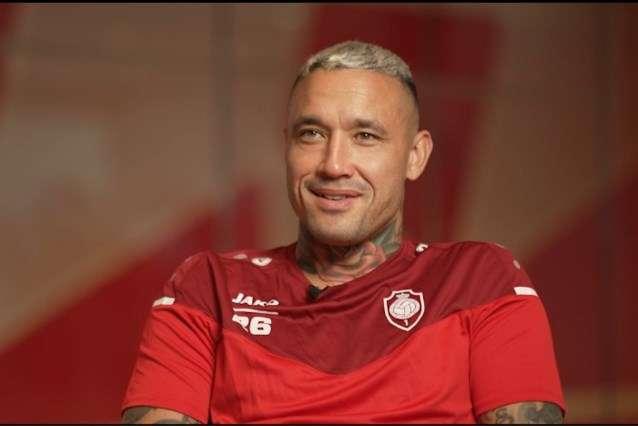 Nainggolan: "In Italia lo stress era troppo alto. Qui c'è ambizione ma meno pressioni"