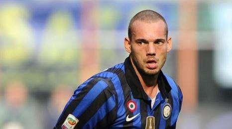 Seduta mattutina per la squadra. Sneijder in permesso