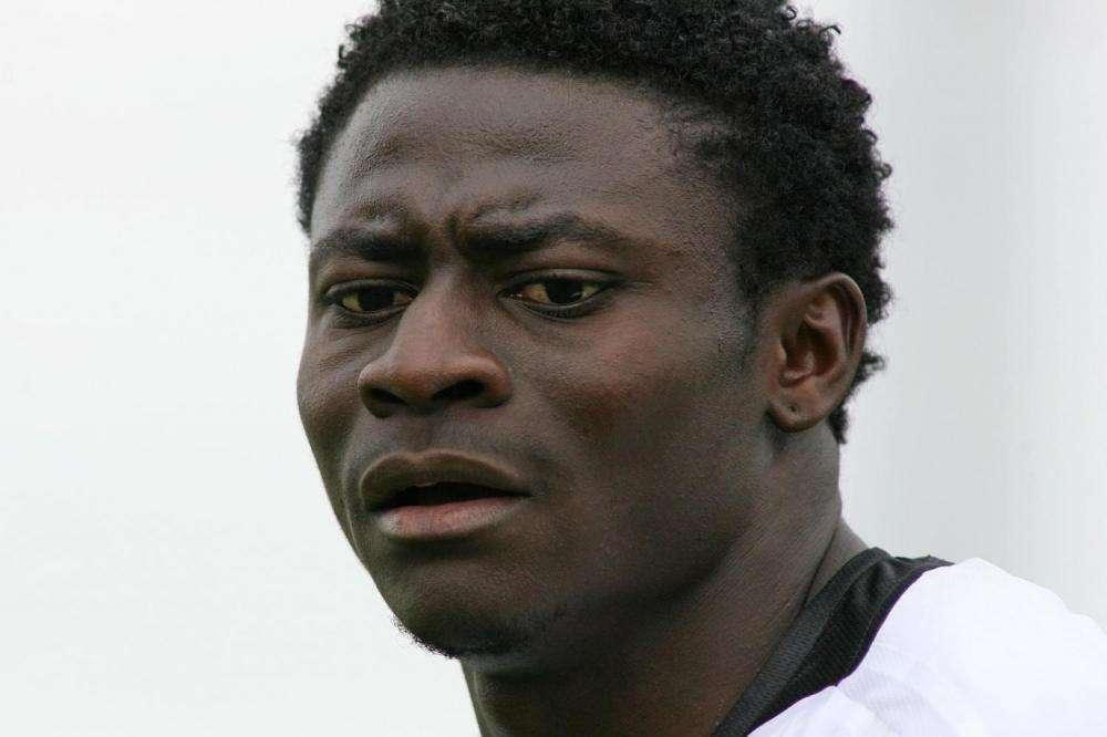 Martins, cuore d'oro: donazione alla città di Lagos