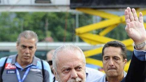 L'ordine di De Laurentiis: "Premiazione Juve? Via!"