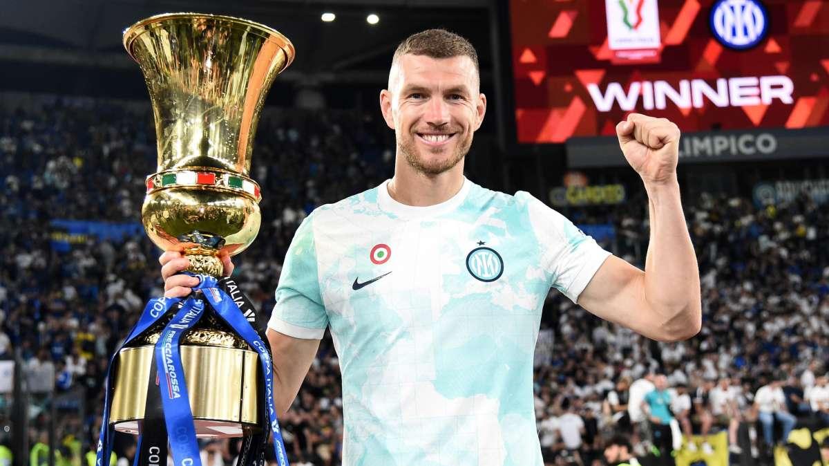 Dzeko saluta: "Abbiamo sognato, fatto chilometri e vinto quattro coppe. È stato un viaggio stupendo, ciao pazza Inter"
