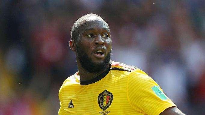 L'Inter festeggia Lukaku: "83 presenze, 51 gol, miglior marcatore della storia del Belgio e già qualificato. Applausi"