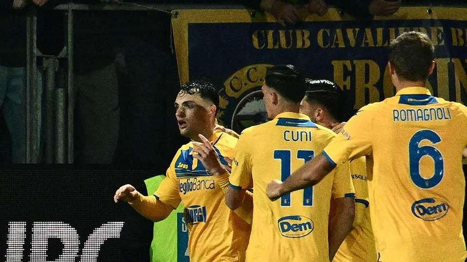 VIDEO - Tris Frosinone, la Salernitana saluta la Serie A: gli highlights