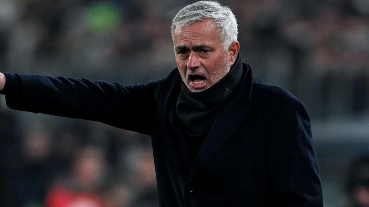 UFFICIALE - Mourinho nuovo tecnico del Real Madrid: firma fino al 2029