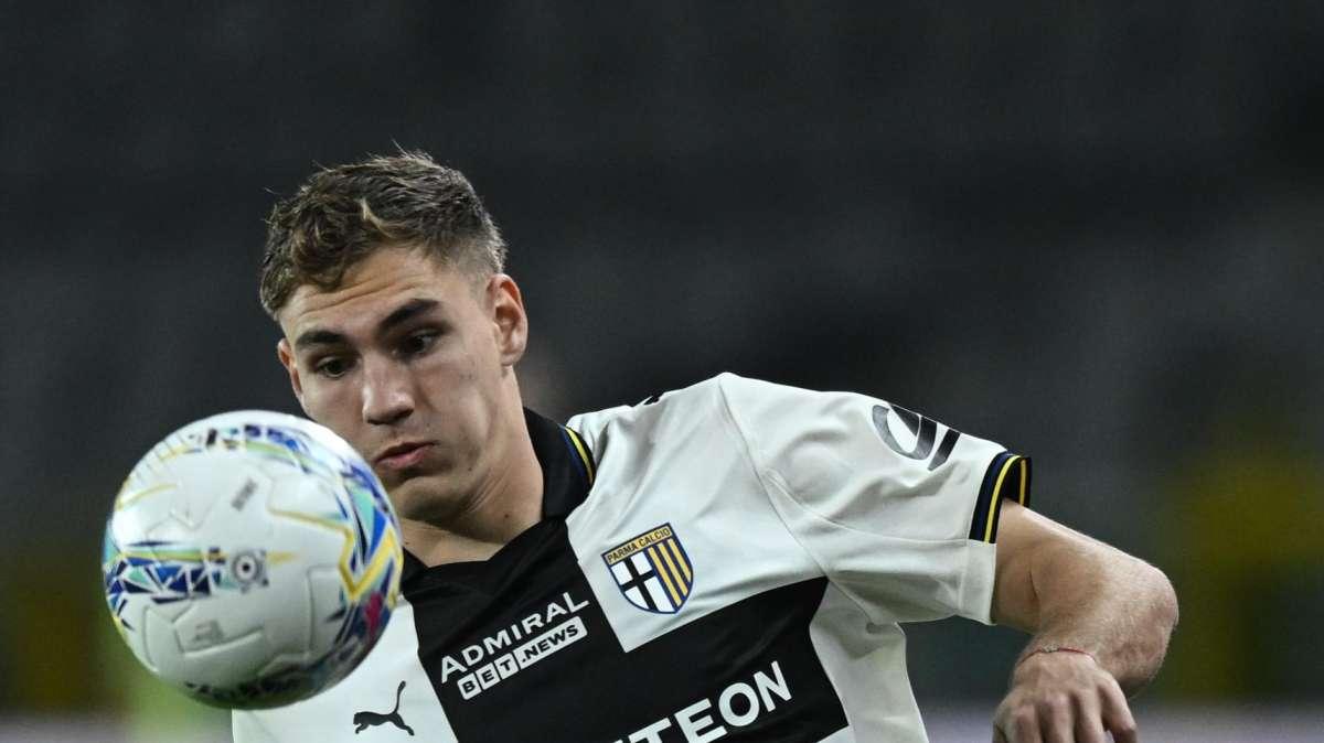 Pellegrino: "Conoscevo già l'Italia, mio papà era il vice di Benitez all'Inter"