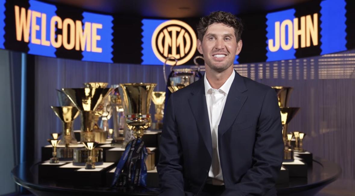 Stones si presenta: "Darò tutto per l'Inter, ho ancora fame di vittoria"