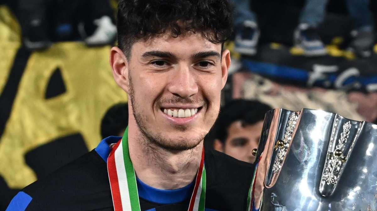 Ancora Bastoni: "Sogno Champions e Mondiale per club. Futuro? Gioco per le emozioni, quindi mi vedo sempre all'Inter"