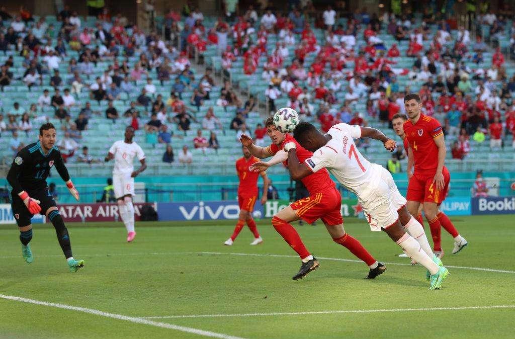 Gruppo A, Svizzera e Galles si annullano: Moore risponde a Embolo, a Baku è 1-1