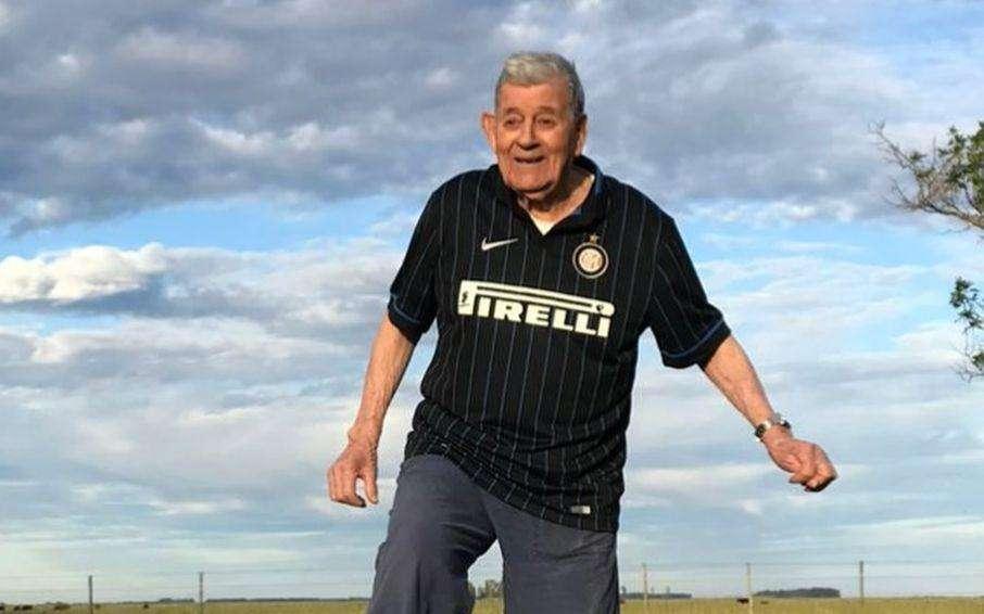 Il commovente saluto di Zanetti a papà Rodolfo: "È la legge della vita, ma ci sarai sempre. Sei il mio idolo"