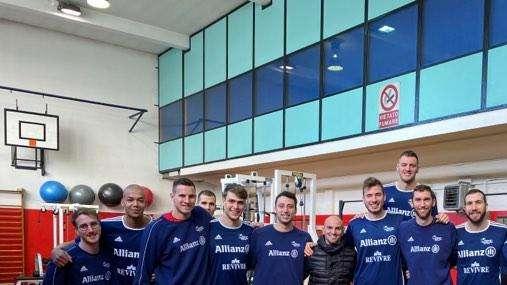 Giornata sottorete per Cambiasso: il Cuchu in visita alla Powervolley Milano