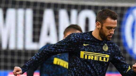 CdS - Tre big vogliono De Vrij: una grande offerta farà cambiare idea all'Inter?