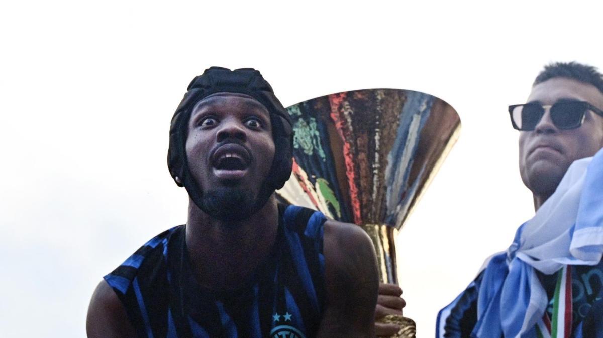 Striscioni anti-Milan: 5mila euro di multa a Thuram e all'Inter