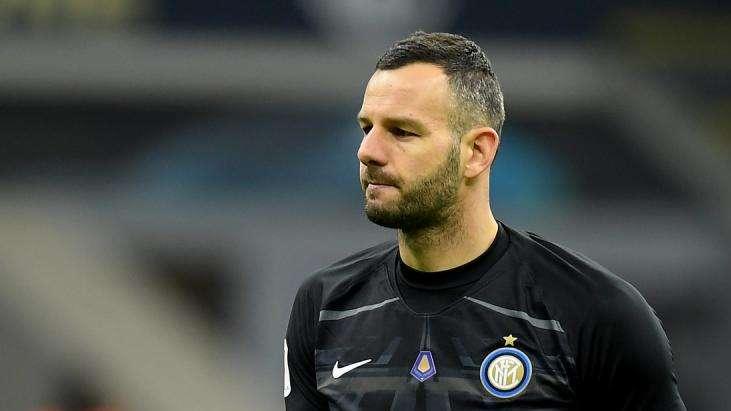 CdS - Riecco Handanovic: pronto il rinnovo di un anno. Radu sarò il suo vice