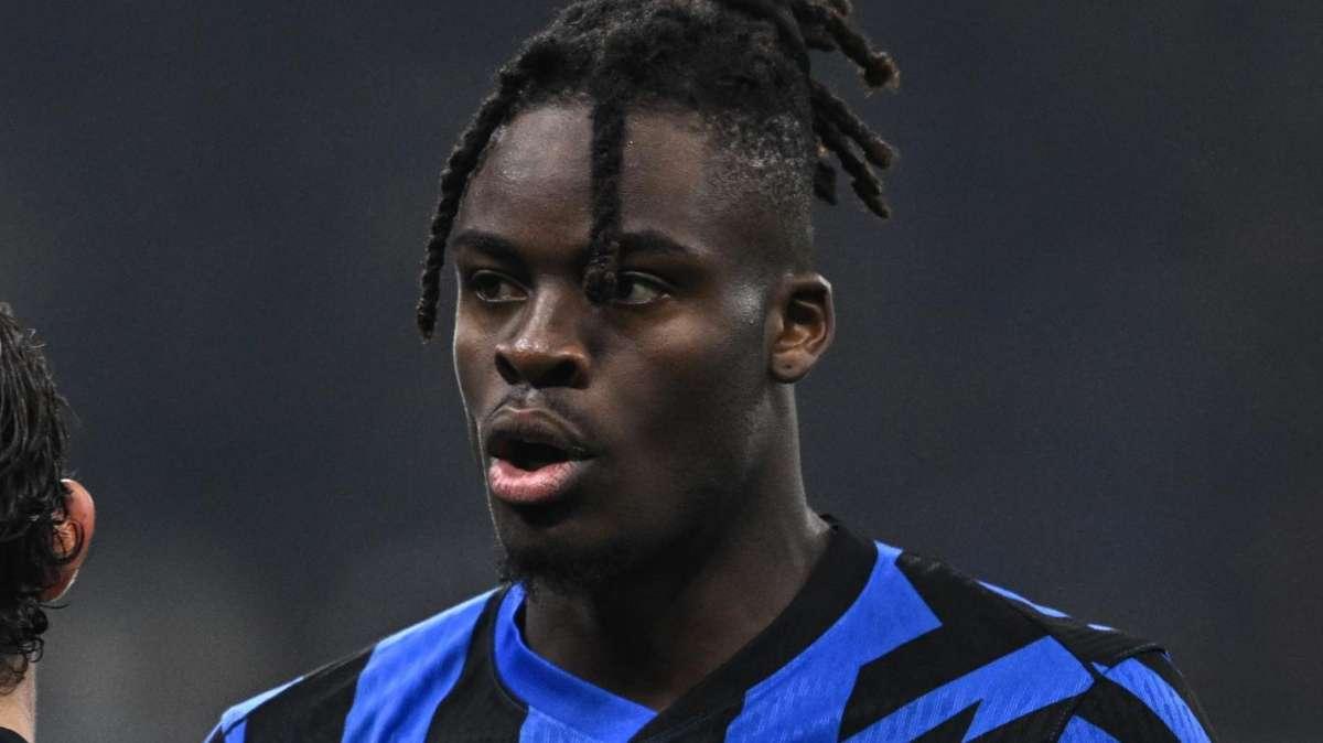 Da 'Chi è Bisseck?' a simbolo della resistenza italiana contro la perfida Albione. La metamorfosi di Yann