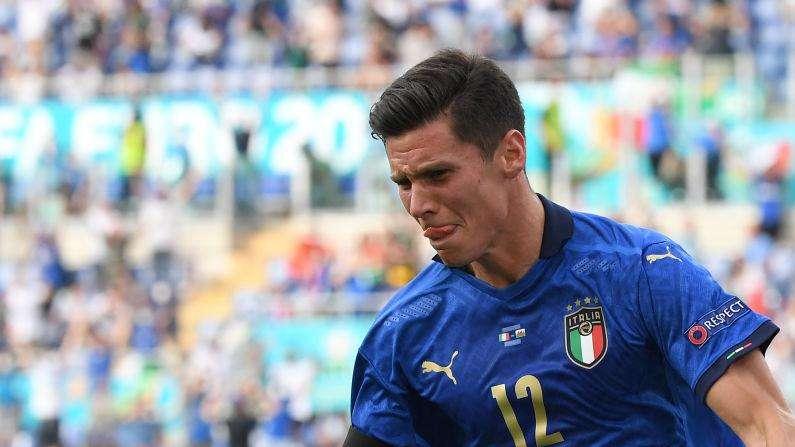 Pessina, parla il padre: "Dispiaciuto per Sensi, con Matteo sono amici"