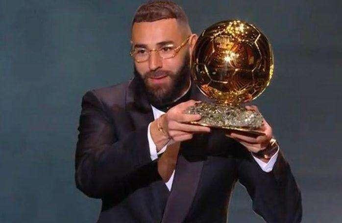 Pallone d'Oro 2022, trionfa Karim Benzema: "Zidane e Ronaldo i miei modelli"