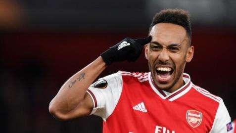 Aubameyang show in Arsenal-Everton 3-2: doppietta decisiva e l'Inter prende appunti