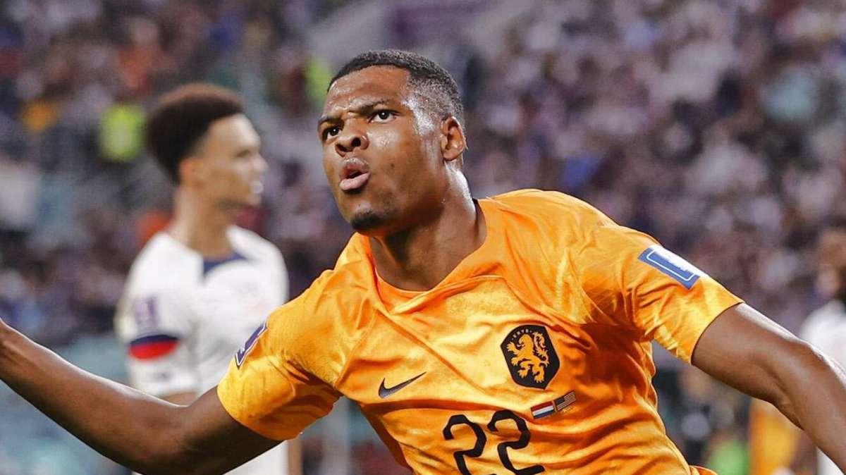 TS - Dumfries-Chelsea, la valutazione non spaventa i londinesi. L'Inter spera nell'asta estiva con altri due club
