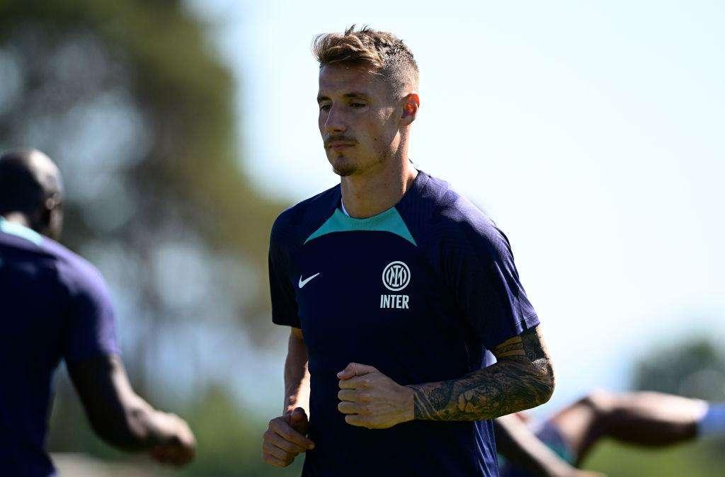 Pinamonti al Sassuolo, è fatta: accordo raggiunto con l'Inter per 20 mln, domani sosterrà le visite mediche