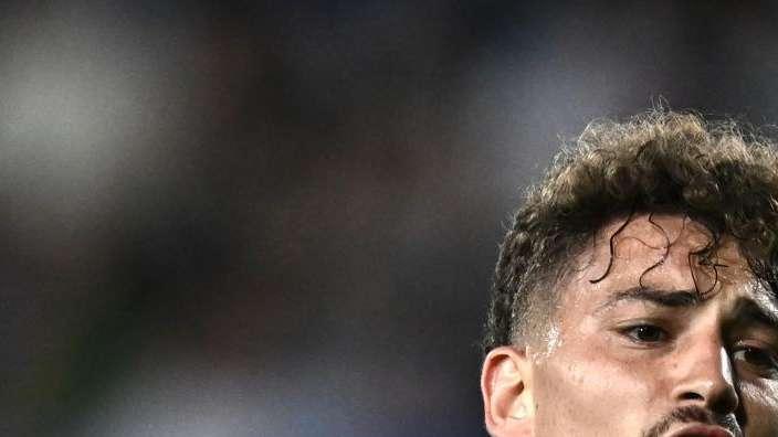 La Nazione - Fiorentina con forza su Seba Esposito: contatti con l'Inter a breve. Pradé pensa anche al fratello Pio