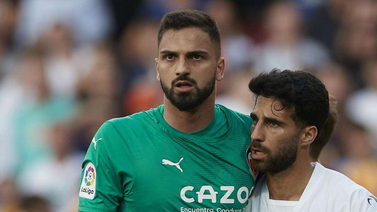 GdS - Lo United incontra l'agente di Onana: l'Inter pensa a Mamardashvili come sostituto