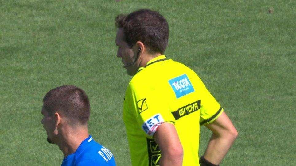 Empoli-Inter, un pessimo Marcenaro non trova mai la bussola. Ok su Thuram, ma quanti cartellini mancanti