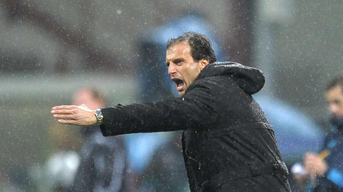 VIDEO - Milan nervoso: guardate Allegri in via Turati!