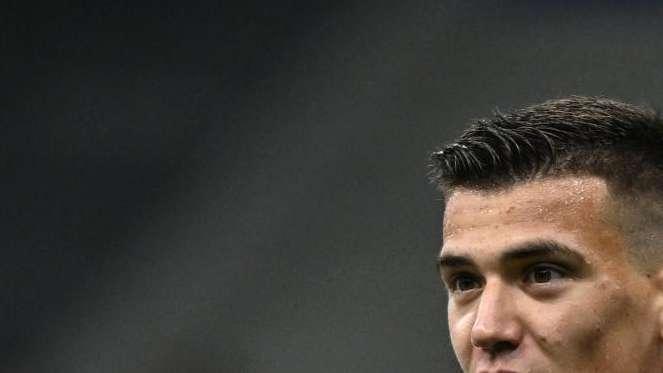 Il Como cerca un portiere: Fabregas vorrebbe Iñaki Peña, ma nella lista c'è anche Filip Stankovic