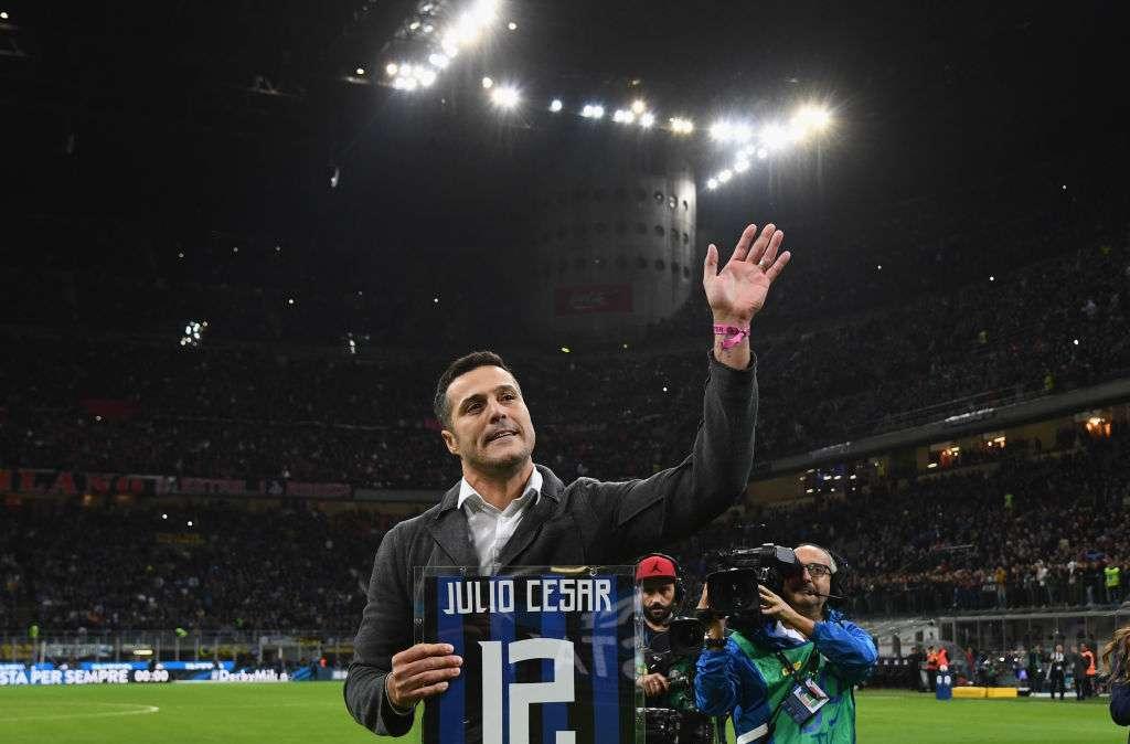 Julio Cesar riavvolge il nastro dei ricordi: "Parata su Messi, la più bella in carriera"